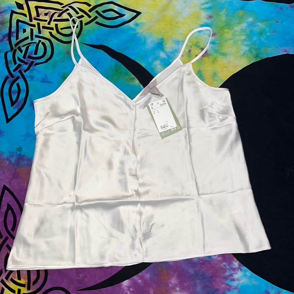 H &M Lg White Polyester Tank